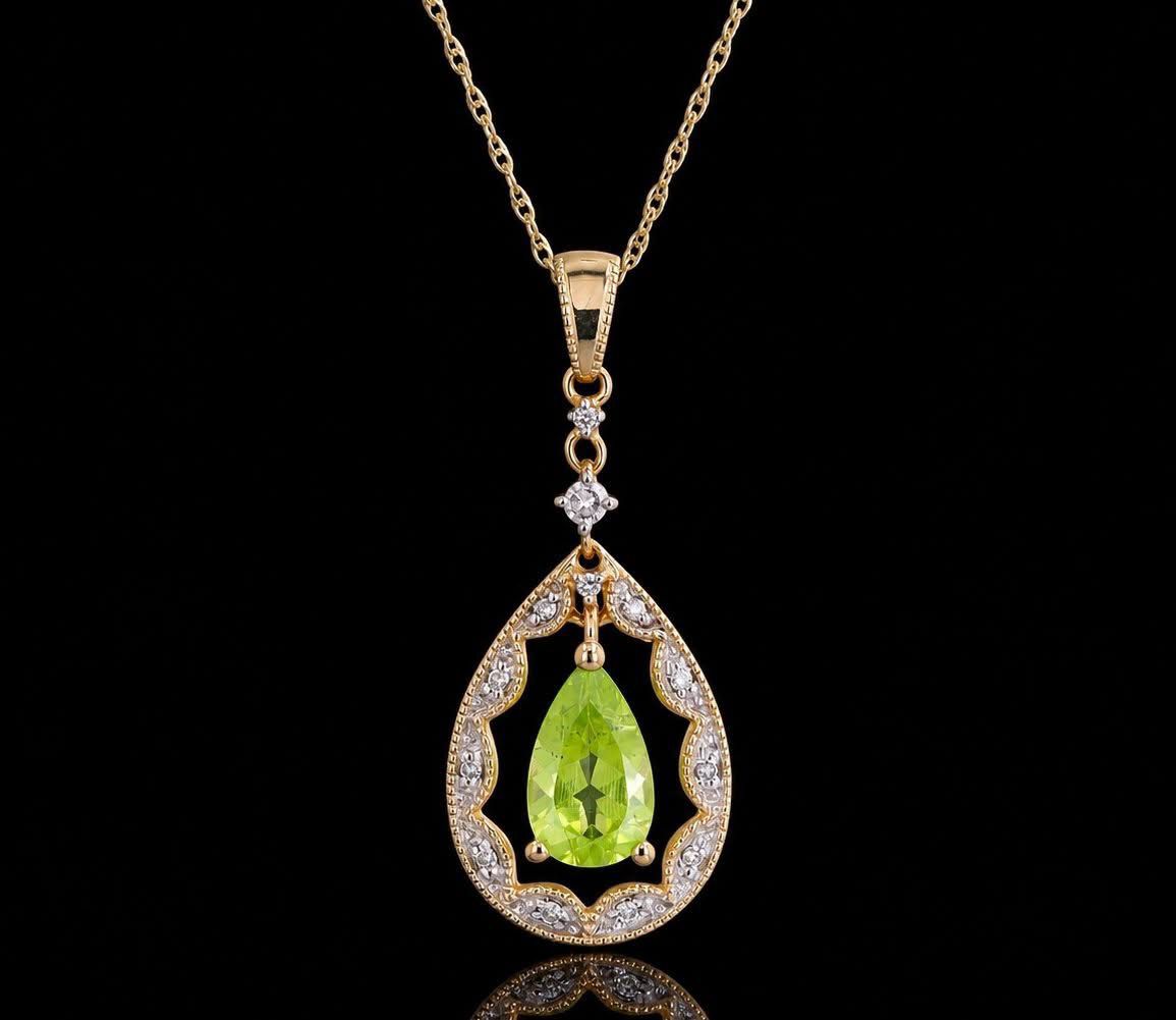 14KT Yellow Gold Peridot Pendant with Diamond Accents